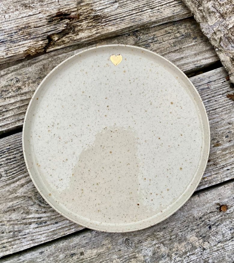 assiette en grès