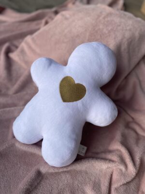 Peluche doudou petit bonhomme Manele au cœur d'or