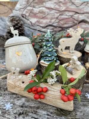 Calendrier de l'Avent 2026 : la forêt enchantée des maneles